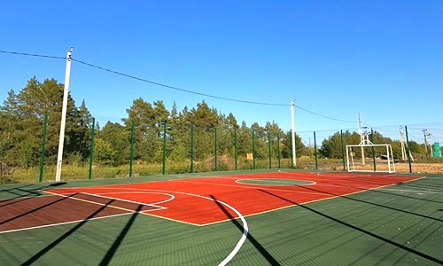 Спортивная площадка и зона Workout